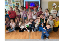 "Pucio idzie do kina"